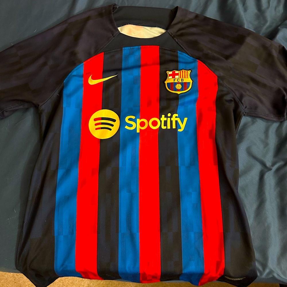 Nike 2022-2023 FC Barcelona Home Jersey